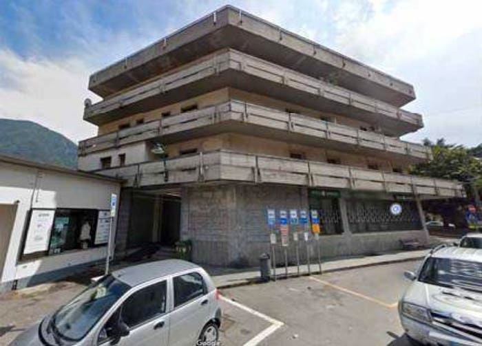 Appartamento con 5 locali in vendita in Piazza Colonnello Lorenzini Darfo Boario Terme BS Italia, Centro, Darfo Boario Terme