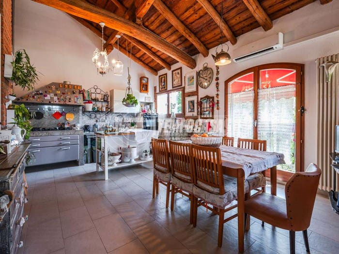 Casa con 5 locali in vendita in Via Pilastrino, Minerbio