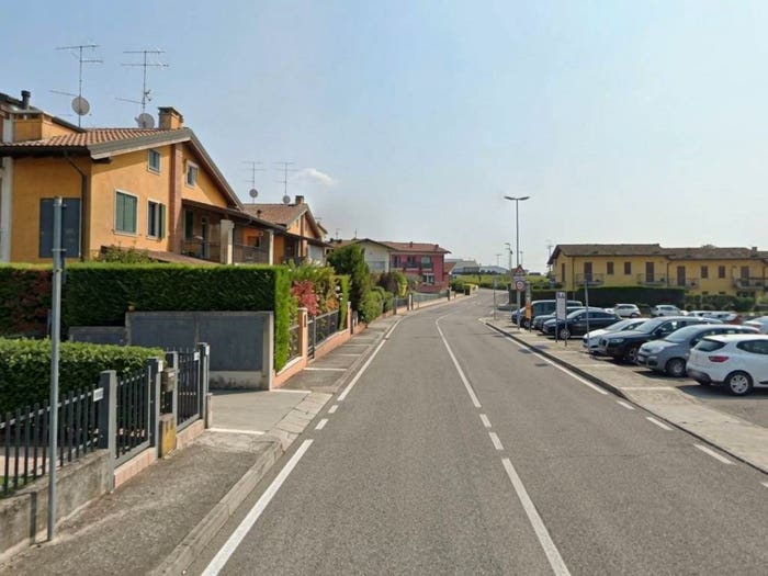 Appartamento trilocale in vendita in Via Dottor Mario Massagrande, Valeggio sul Mincio