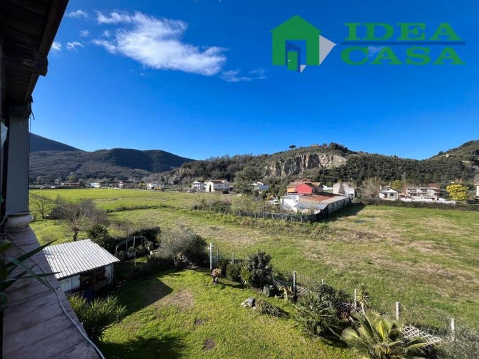 Casa con 5 locali in vendita in Via Ponte Pellegrino, Pontelatone