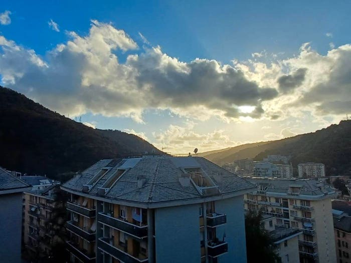 Appartamento quadrilocale in vendita in Via delle Acacie, Molassana, Genova