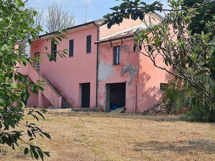 Casa con 5 locali in vendita in Frazione Paterno, Paterno, Ancona
