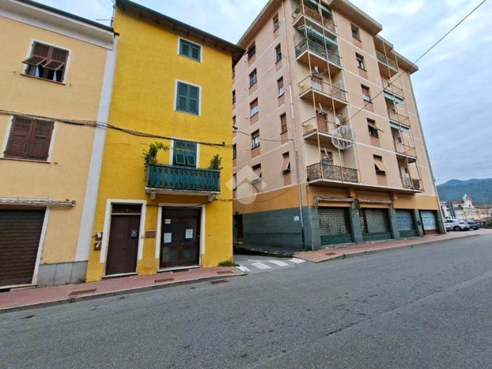 Appartamento bilocale in vendita in Via Roma, Centro, Ronco Scrivia