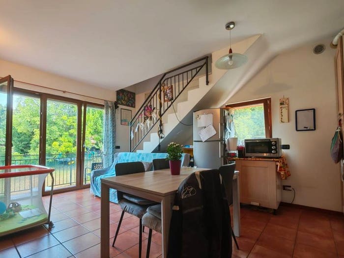 Appartamento trilocale in vendita in Via Roma, Castiglione D'Intelvi, Centro Valle Intelvi