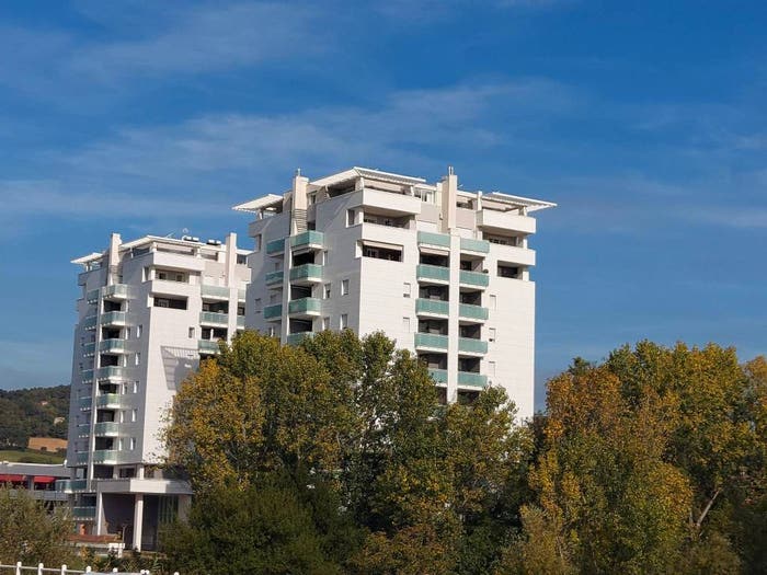 Appartamento trilocale in vendita in Via Sirolo, Tombaccia, Pesaro