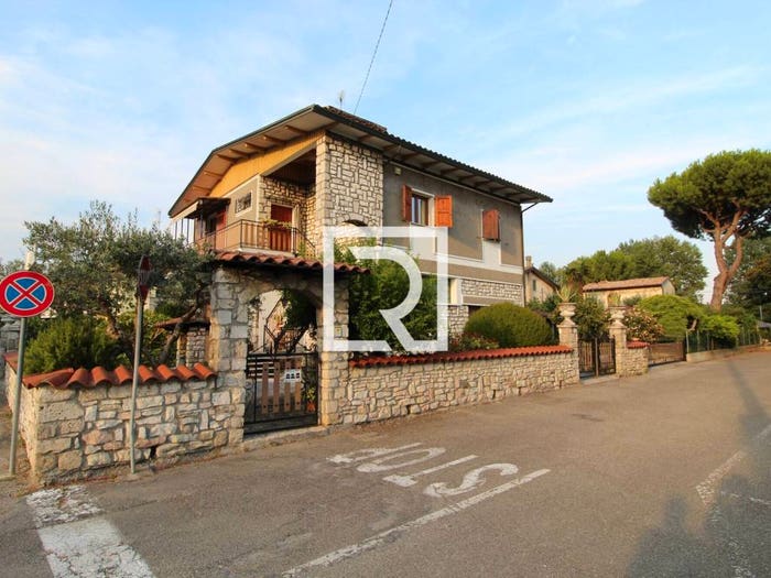 Casa con 5 locali in vendita in via Carlo Marx, Sant'Agata sul Santerno