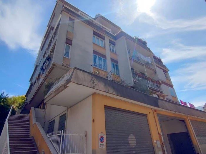 Appartamento quadrilocale in vendita in Viale Rimembranza, Albissola Marina