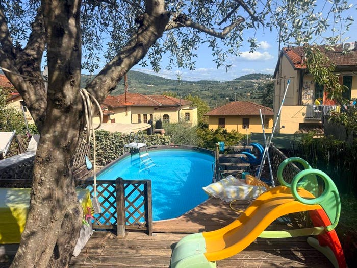 Appartamento con 6 locali in vendita in Via Bolognese, Bolognese, Firenze