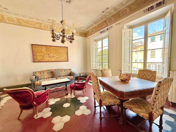 Appartamento quadrilocale in vendita in Via Fiesolana, D'Azeglio, Firenze