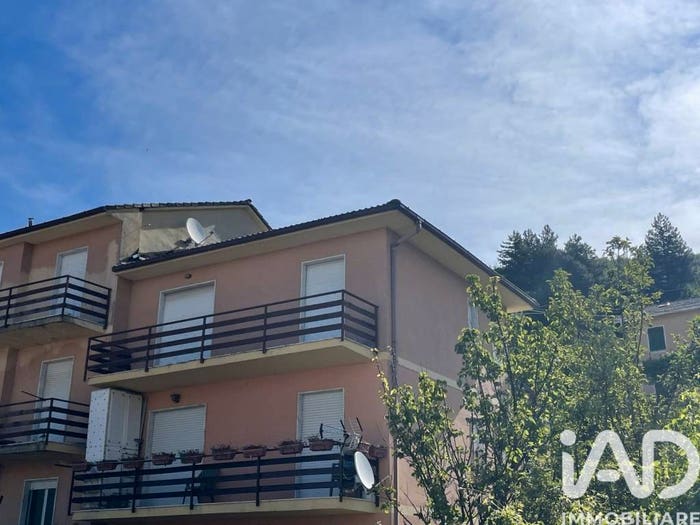 Appartamento con 5 locali in vendita in Via arzeno, Arzeno, Ne