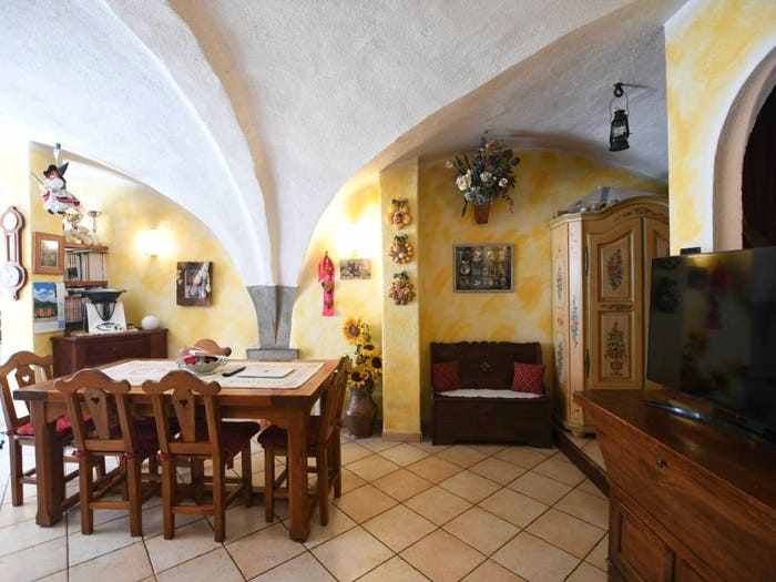 Appartamento quadrilocale in vendita in Borgata Royeres, Oulx
