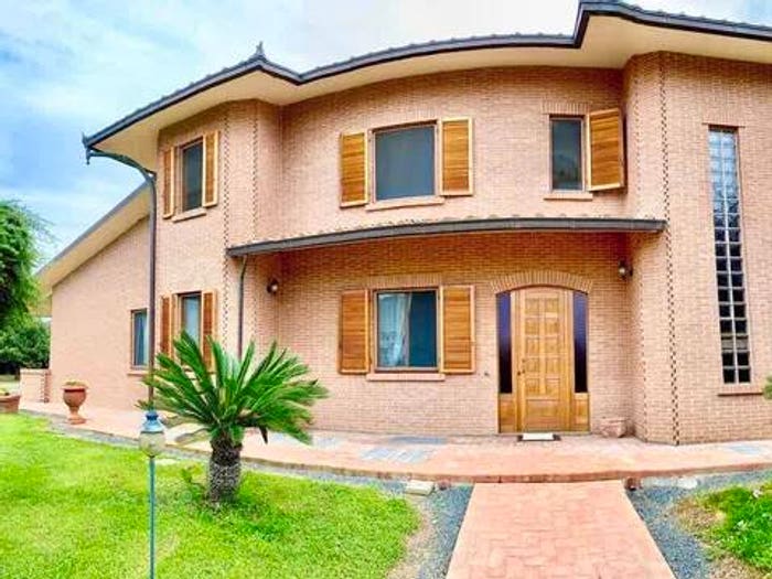 Casa con 6 locali in vendita in Rispescia No Number, Rispescia, Grosseto