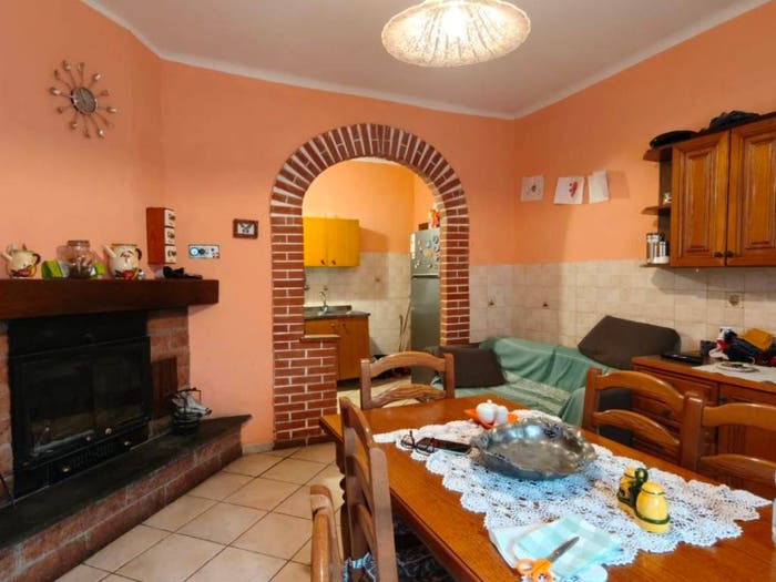 Casa con 6 locali in vendita in Via Nazario Sauro, Fivizzano