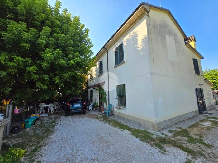 Casa con 5 locali in vendita in Via erbosa, Sant'Agata sul Santerno