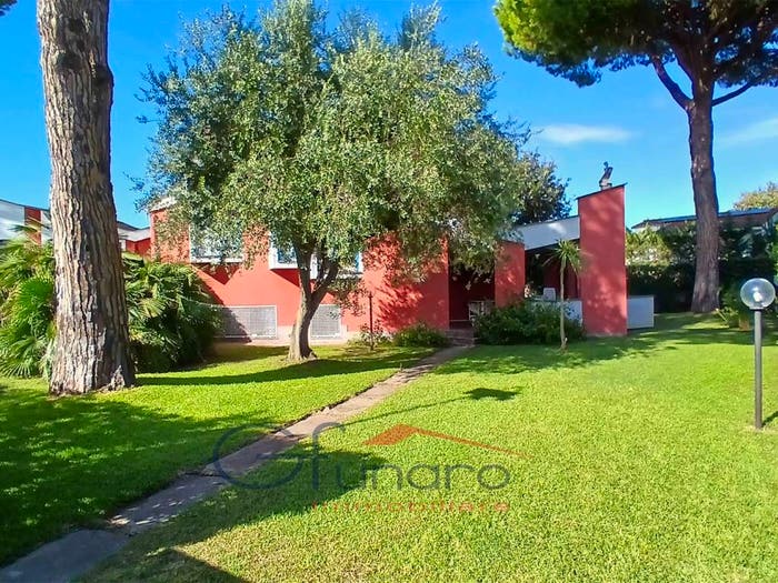 Casa con 6 locali in vendita in Via Terracina, Centro, San Felice Circeo