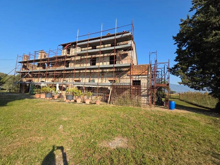 Casa con 6 locali in vendita in Lammari Lunata, Capannori