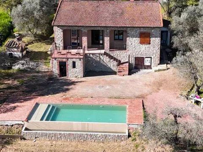 Casa con 5 locali in vendita in Via Del Montevaso, Chianni