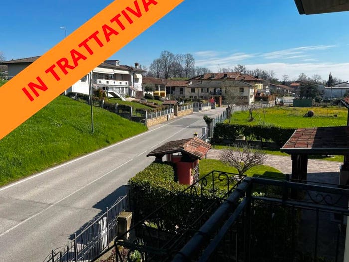 Appartamento trilocale in vendita in Piazza Mazzini, Centro, Capriano del Colle
