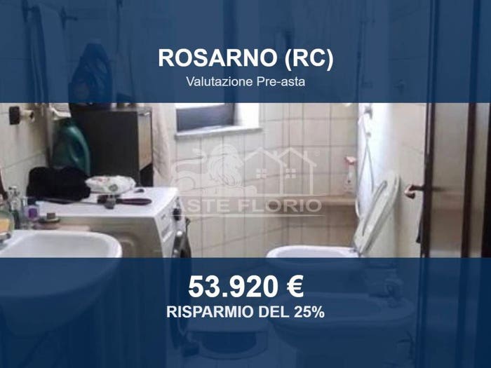 Appartamento con 6 locali in vendita in Via Vico della Rondinella, Centro, Rosarno