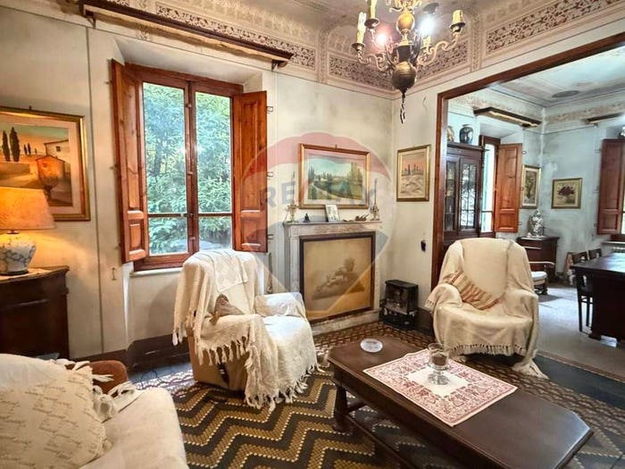 Casa con 6 locali in vendita in Valdottavo, Borgo a Mozzano