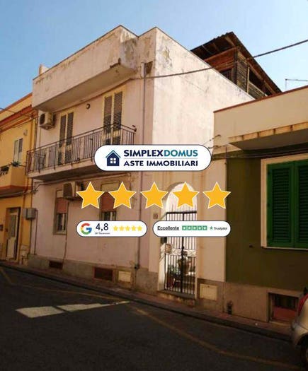 Appartamento trilocale in vendita in Via Roma, Guidomandri Marina, Scaletta Zanclea