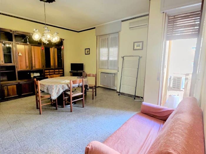 Appartamento trilocale in vendita in Via Monte Nero, Porta Mortara, Novara