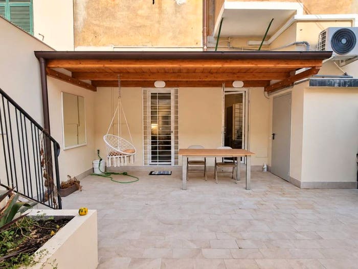 Appartamento trilocale in vendita in Via Lorenzo Bartolini, Centro, Carrara