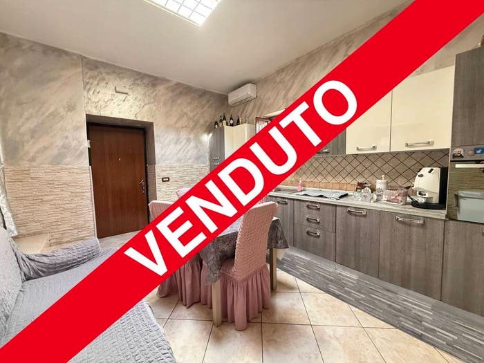 Appartamento bilocale in vendita in Vico Vincenzo Valente, Miano, Napoli