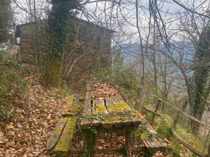 Casa monolocale in vendita in Via del Poggio, Avegno