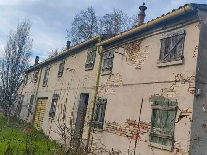 Casa con 6 locali in vendita in Via Per Burana, Centro, Bondeno
