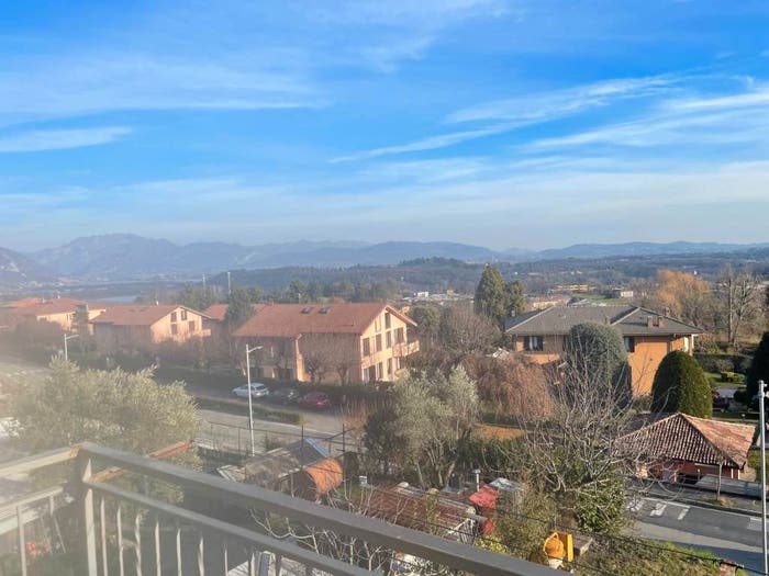 Appartamento bilocale in vendita in Via Ugo Foscolo, Centro, Orsenigo