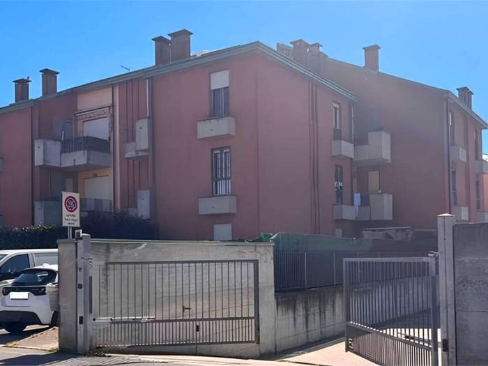 Appartamento trilocale in vendita in Via dei Livelli, Centro, Caselle Lurani