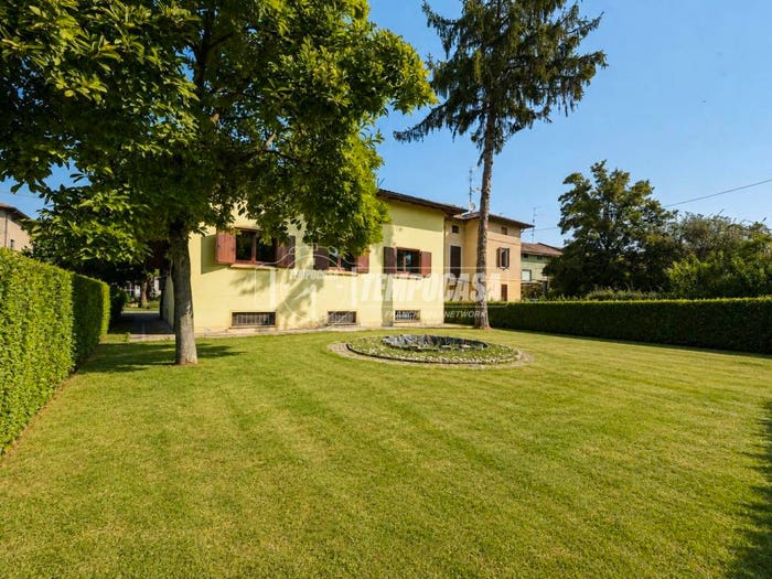 Casa con 5 locali in vendita in Via Fosdondo, Fosdondo, Correggio