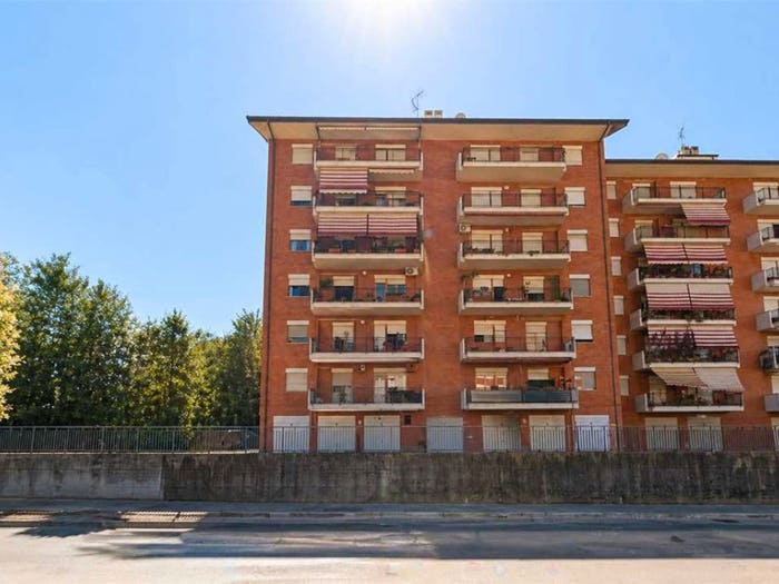 Appartamento con 6 locali in vendita in CORSO LAZIO, Pratillo, Frosinone