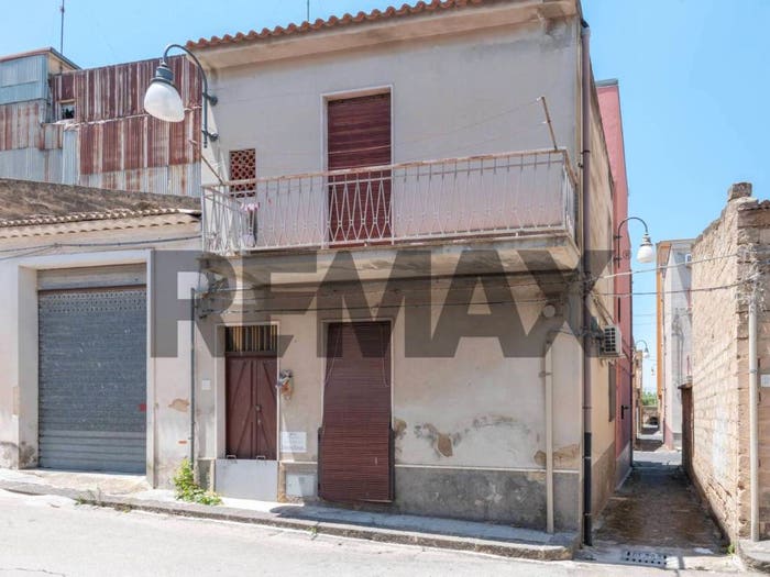 Casa bilocale in vendita in Via Calatafimi, Grammichele