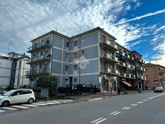 Appartamento trilocale in vendita in Via Torquato Tasso, Città Giardino, Pavia
