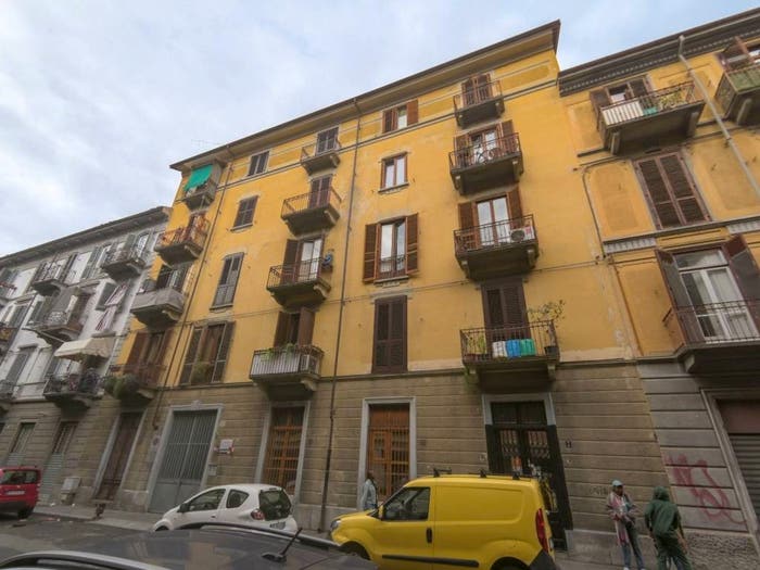 Appartamento trilocale in vendita in Via Bra, Aurora, Torino