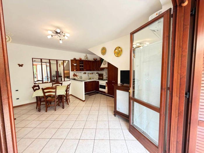 Appartamento monolocale in vendita in Via Casara, Centro, Lazise