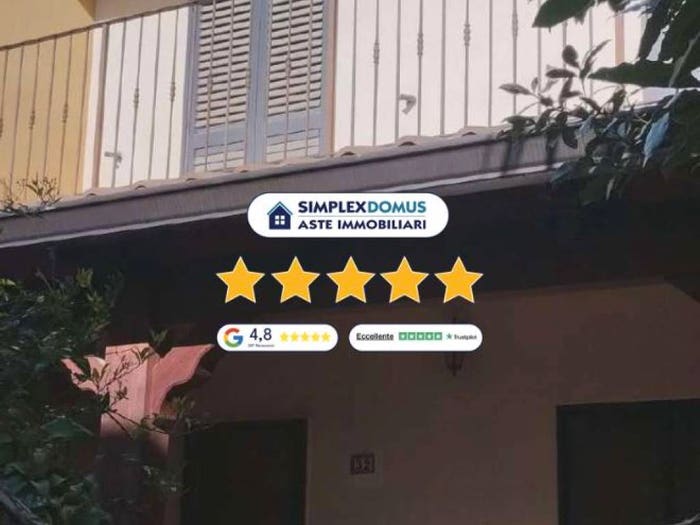 Casa con 5 locali in vendita in via Corsica, Tufolo Farina, Crotone