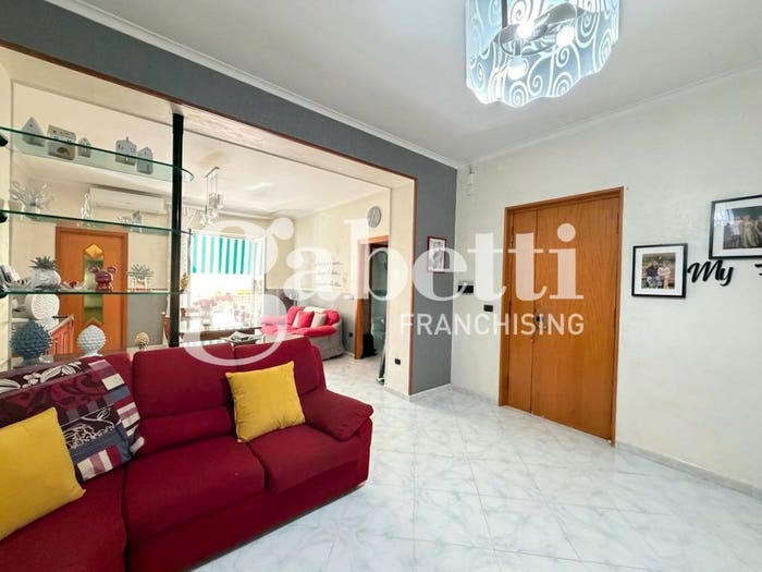 Appartamento quadrilocale in vendita in Via Marchese Venusio, Centro, Mugnano di Napoli