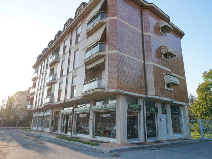 Appartamento quadrilocale in vendita in Via Bergamo, Centro, Canonica d'Adda