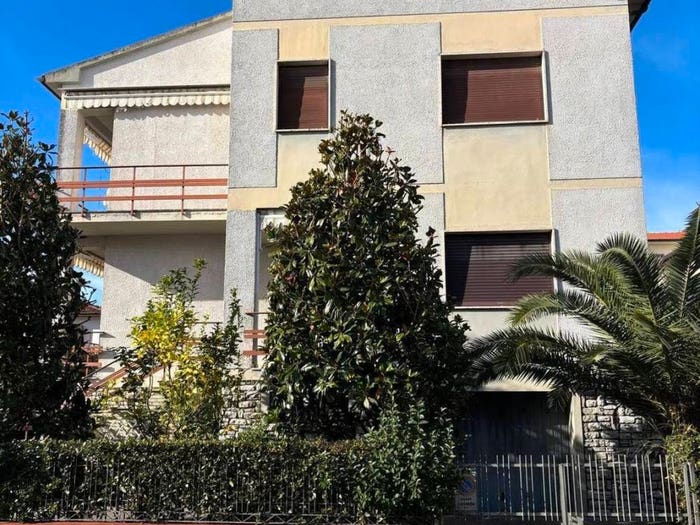 Casa con 6 locali in vendita in Via Milano, Porta a Lucca, Pisa