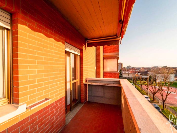 Appartamento quadrilocale in vendita in Via Vittime di Bologna, Centro, Borgaro Torinese