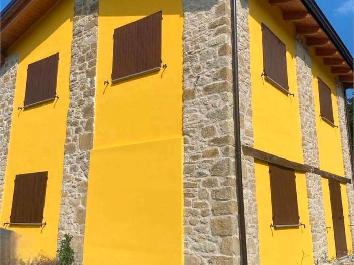 Casa con 6 locali in vendita in Via Aldo Moro, Casina