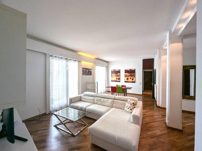 Appartamento trilocale in vendita in Corso di Porta Vittoria, Guastalla, Milano