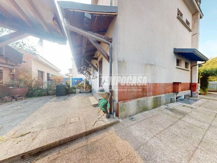 Casa trilocale in vendita in Via MOLISE, Cesano Maderno