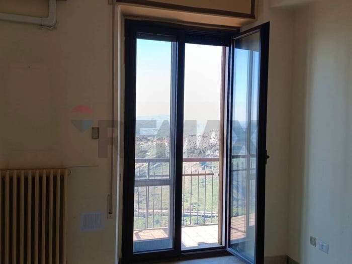 Appartamento con 5 locali in vendita in Corso Sicilia, Centro, Enna