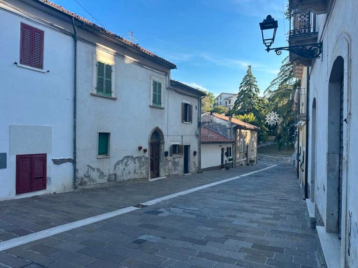 Casa trilocale in vendita in Corso Vittorio Emanuele, Centro, San Valentino in Abruzzo Citeriore