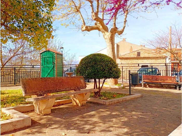 Casa trilocale in vendita in Via Andrea De Fina, Montemurro