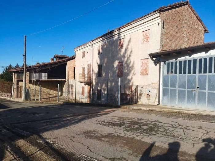 Appartamento con 6 locali in vendita in Montemarzino